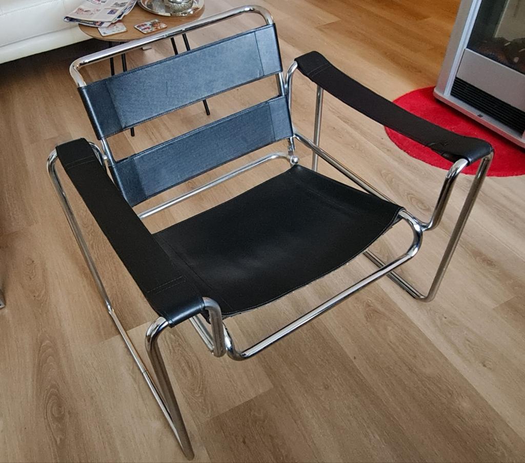 Design stoel zwart met chroom, Huis en Inrichting, Stoelen, Ophalen, Gebruikt, Zwart, Leer