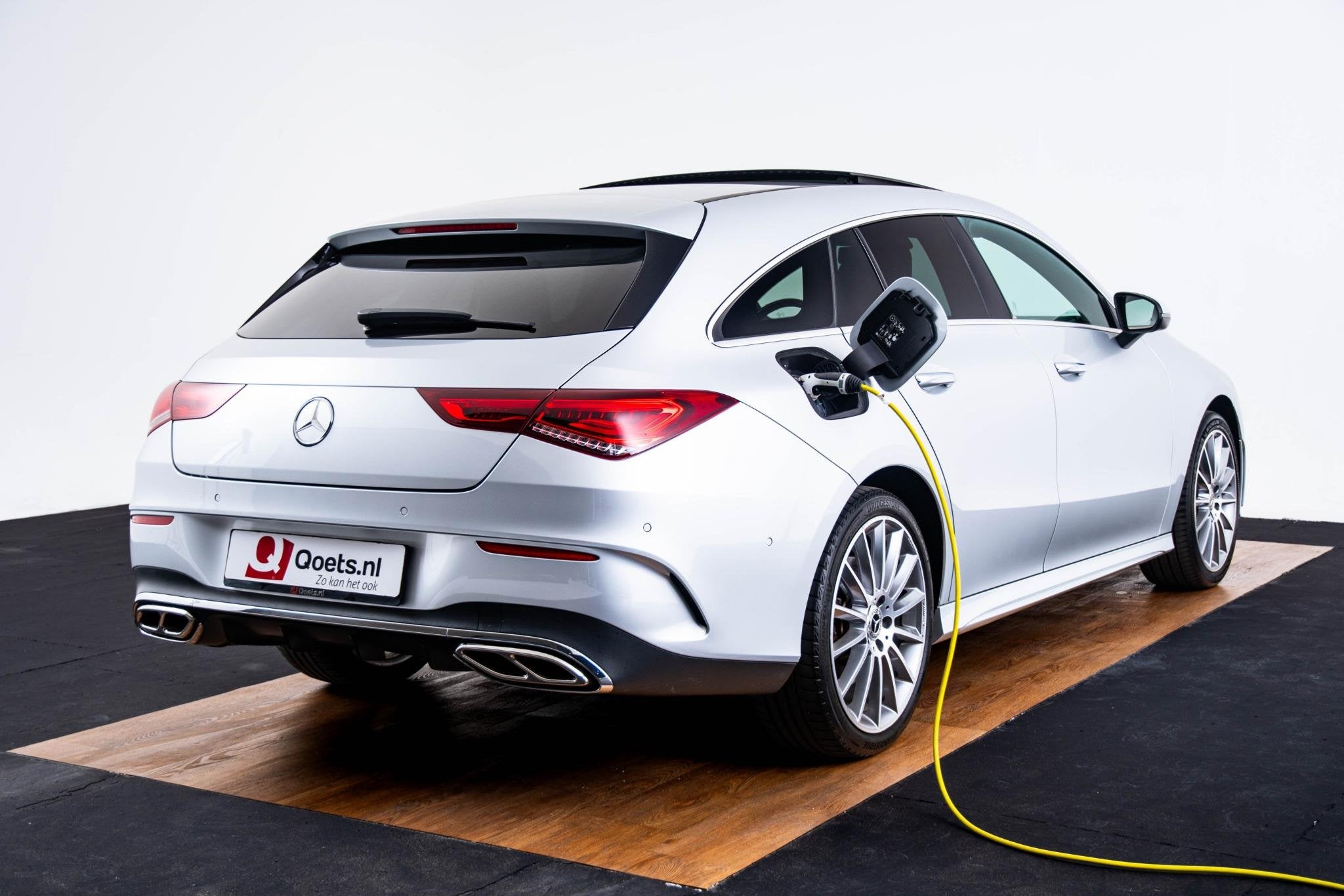 Mercedes-Benz CLA-klasse Shooting Brake 250 e AMG Line Panor, Auto's, 77 km/l, Gebruikt, 4 cilinders, 1645 kg