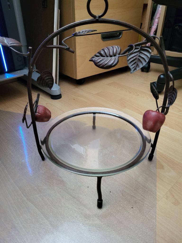 Fruitschaal (etagere), Ophalen, Zo goed als nieuw