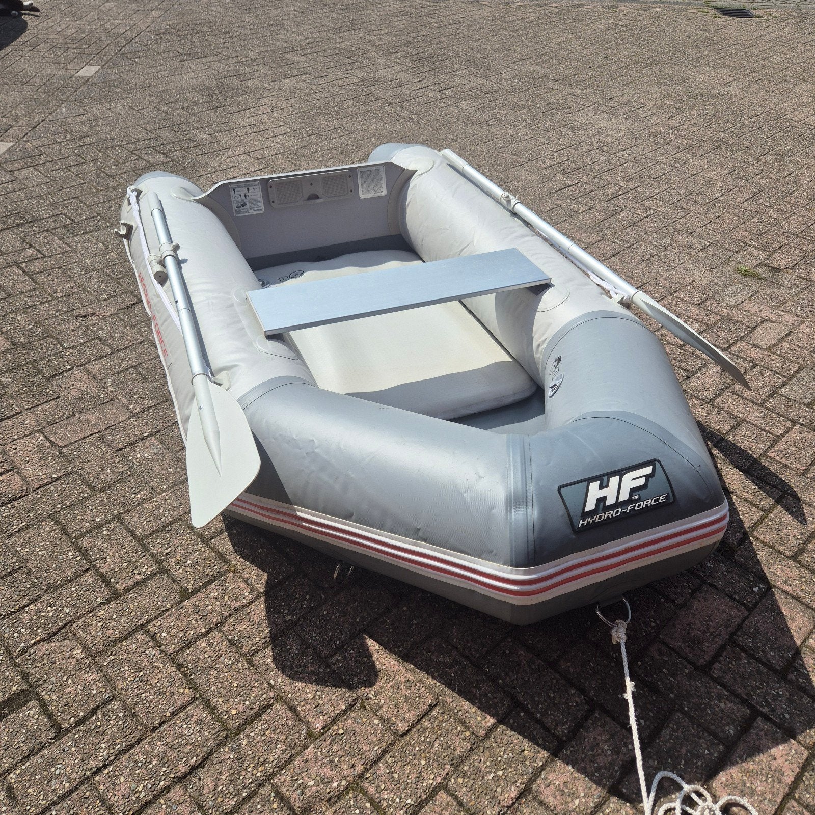 Hydro-Force Caspian Opblaasboot met Peddels, Ophalen, Gebruikt