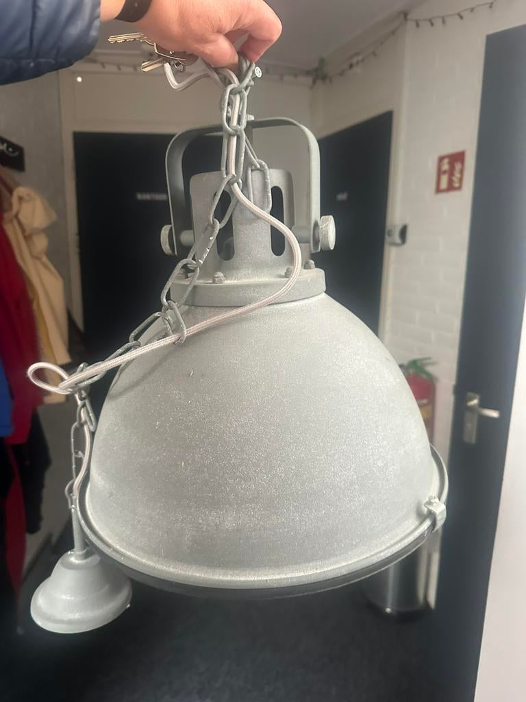 Mooie industriele lamp in prijs verlaagd, Huis en Inrichting, Lampen | Hanglampen, Ophalen of Verzenden, Zo goed als nieuw, Minder dan 50 cm