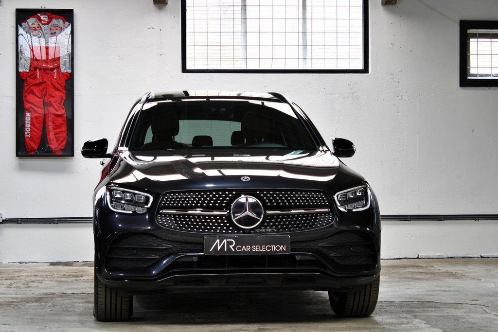 Mercedes-Benz GLC-klasse 300e 4MATIC Business Solution AMG |, Auto's, Mercedes-Benz, 14 kWh, Gebruikt, 4 cilinders, 320 pk
