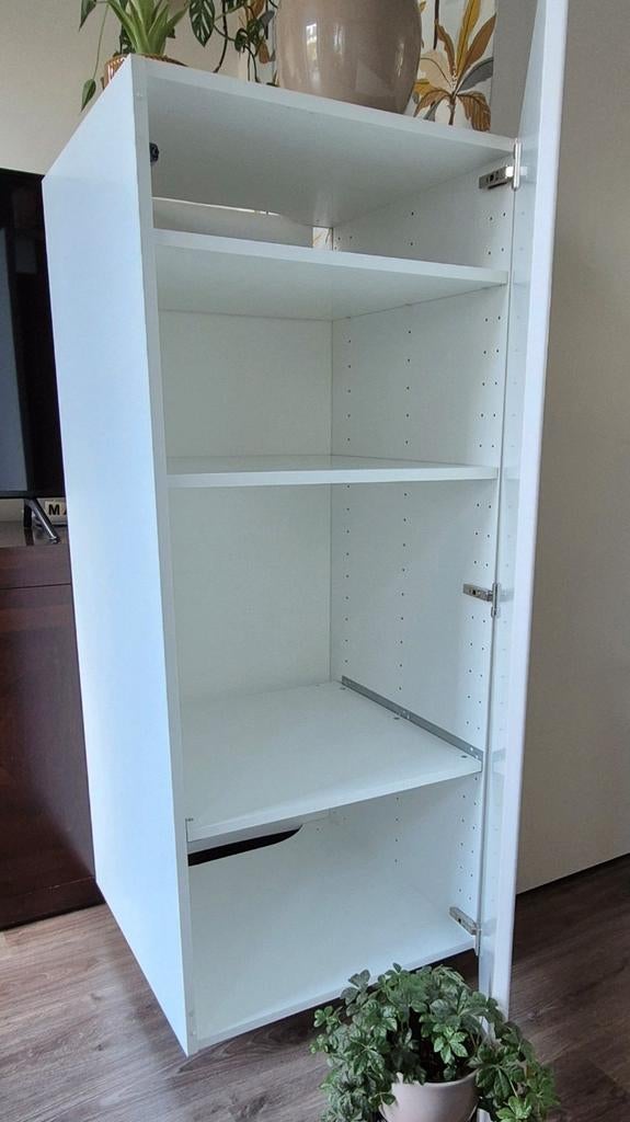 Moet weg voor 20 mei: Ikea hoogglans wit inbouwapp. mogelijk, Huis en Inrichting, Ophalen
