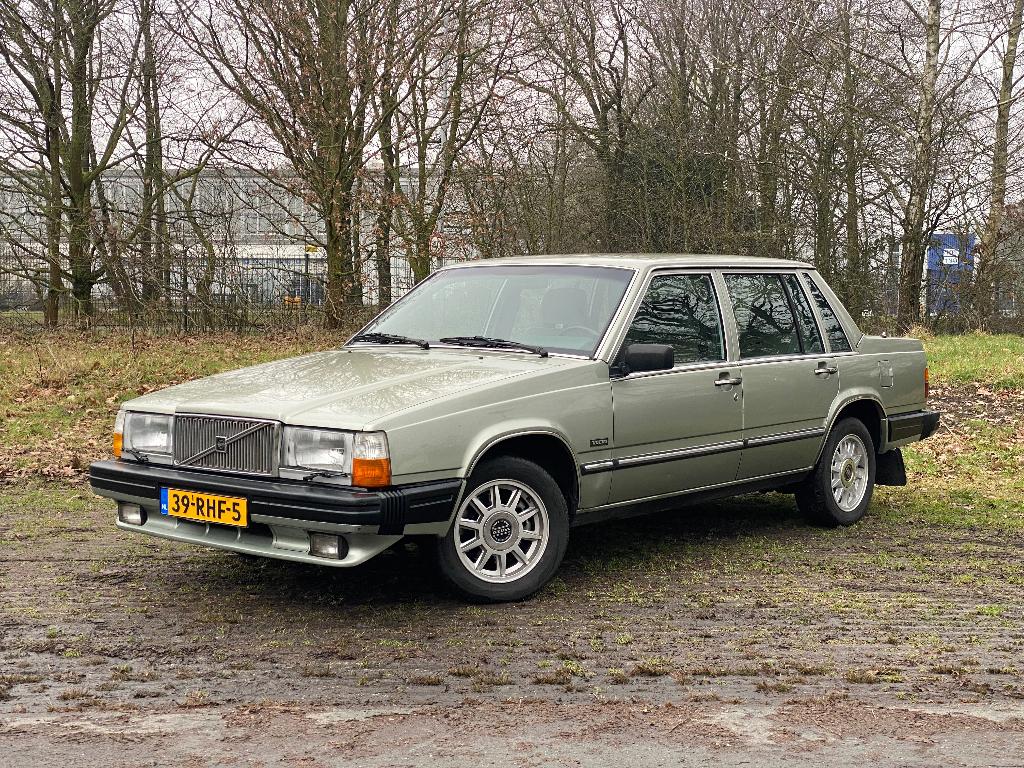 Volvo 760 GLE - 3.0 24v - 1982, Auto's, Achterwielaandrijving, 2922 cc, Overige kleuren, Handgeschakeld