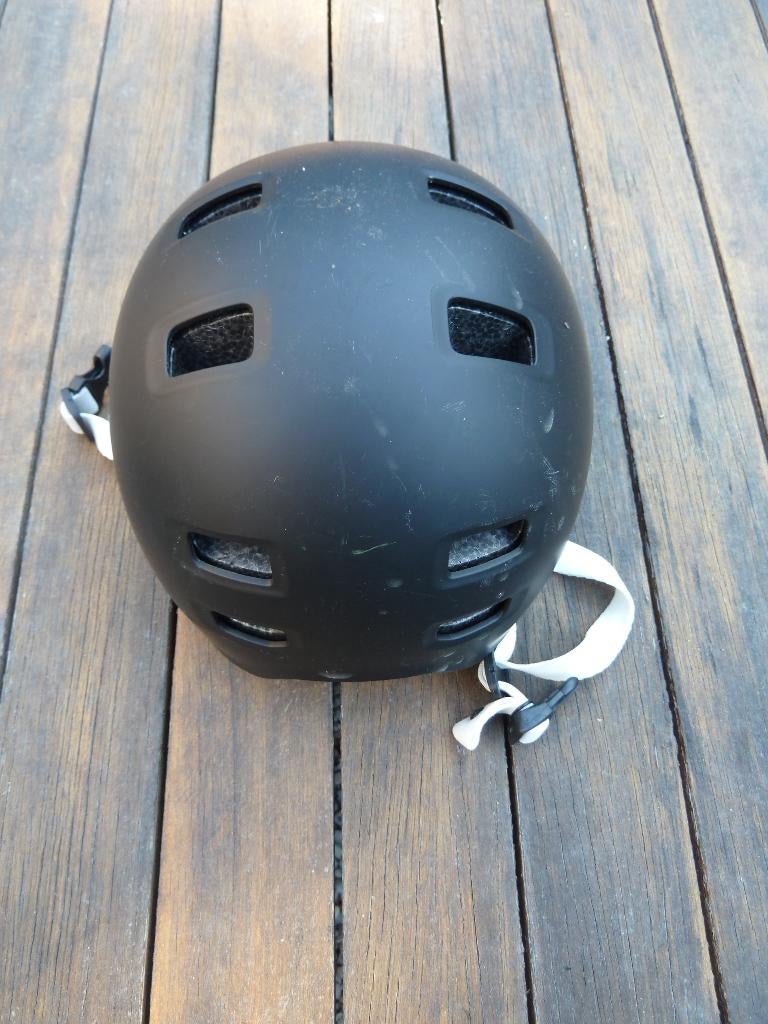 zwarte kinder helm 52-55 cm, Ophalen, Gebruikt, Jongen of Meisje
