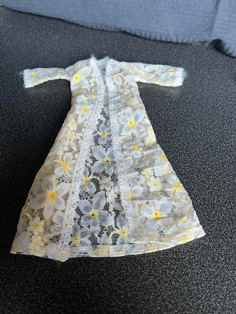 Sindy vintage peignoit, Ophalen of Verzenden, Zo goed als nieuw, Kleertjes