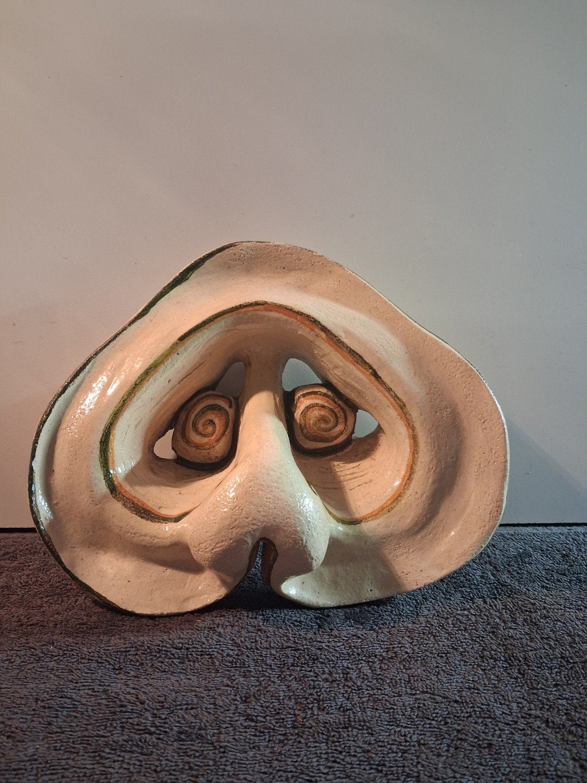 Grotesk keramieken wandmasker, Antiek en Kunst, Kunst | Overige Kunst, Ophalen of Verzenden