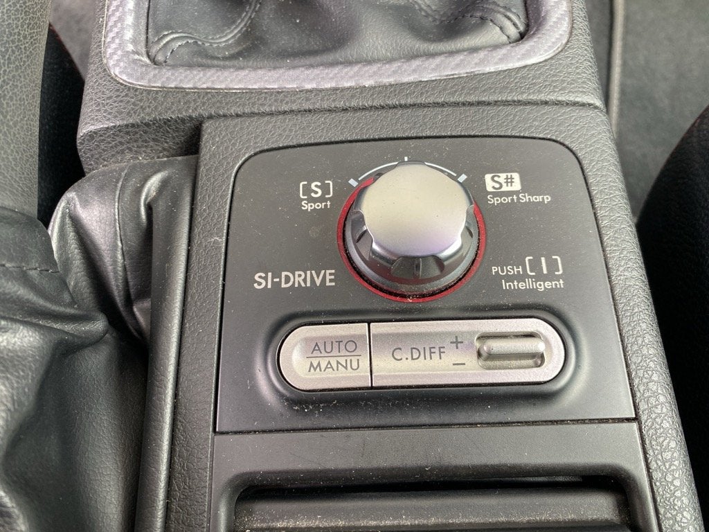 Foto 8 van Subaru WRX STI 2.5 T Sport PARELMOER METALIC DEALER ONDERHOU