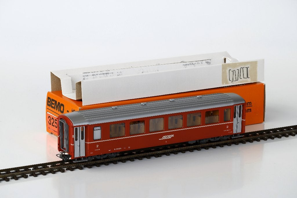Bemo RhB 4-Assig Personenrijtuig 2e Klasse, B 2454, Overige merken, Gelijkstroom, Ophalen of Verzenden, Analoog