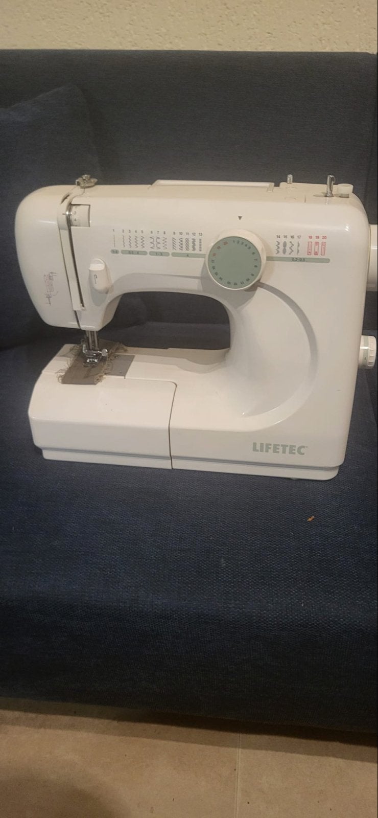 Lifetec Naaimachine - Zo goed als nieuw, Ophalen, Zo goed als nieuw, Naaimachine, Overige merken