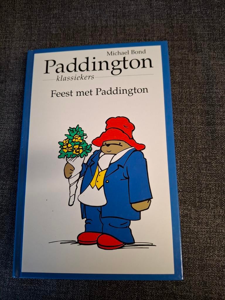 2 Paddington Klassiekers, Ophalen of Verzenden, Zo goed als nieuw, Michael Bond, Fictie algemeen