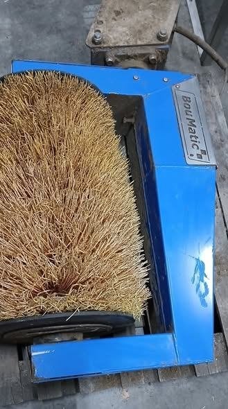 Gebruikte boumatic koeborstel, Dieren en Toebehoren, Ophalen, Gebruikt