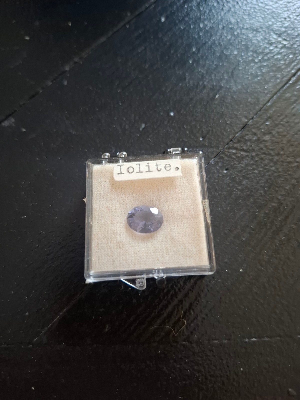 Prachtige Ioliet edelsteen - Ovaal geslepen, Ophalen of Verzenden, Nieuw