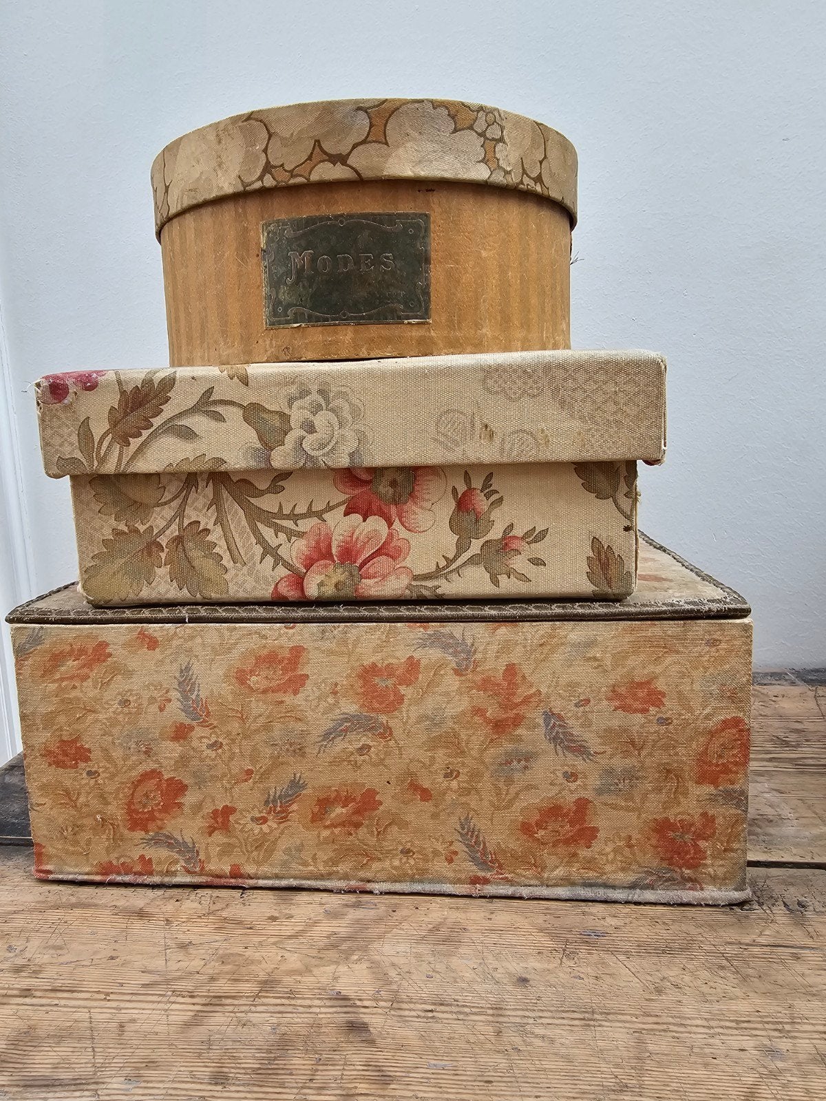 Prachtige oude franse brocante stoffendoos 1, Ophalen of Verzenden