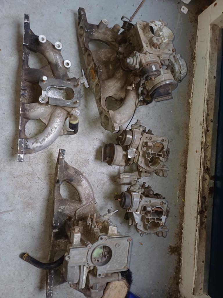 Ford carburateur met spruitstuk, Ophalen of Verzenden, Ford
