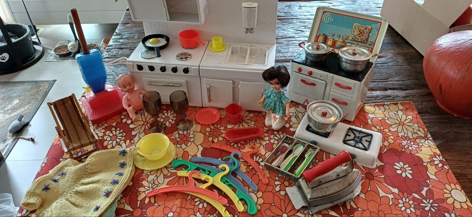 Vintage poppenhuis meubels en accessoires, Ophalen of Verzenden