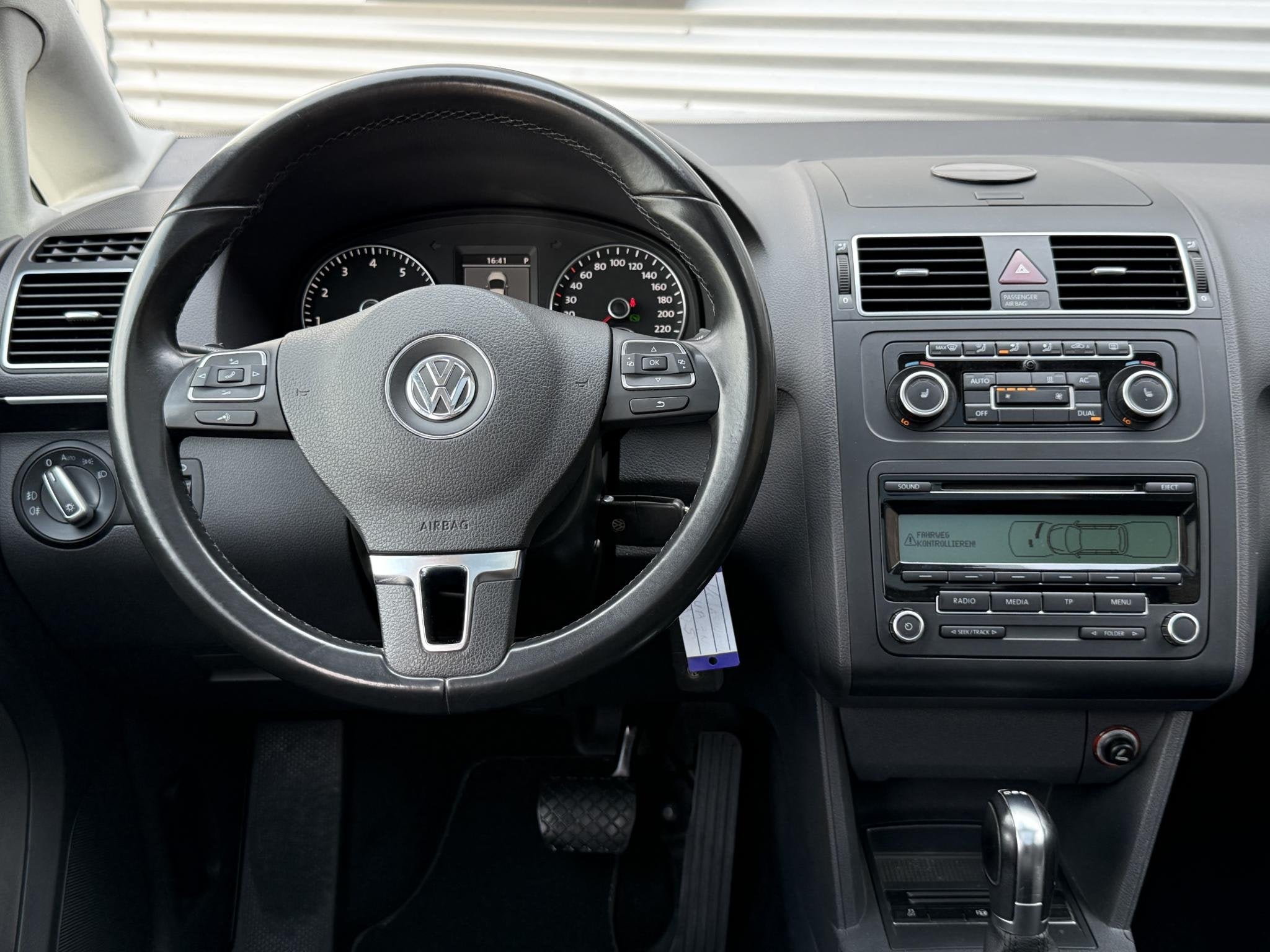 Volkswagen Touran 1.4 TSI Highline 1e Eigenaar|Pano|Trekhaak, Euro 5, 15 km/l, Gebruikt, 4 cilinders