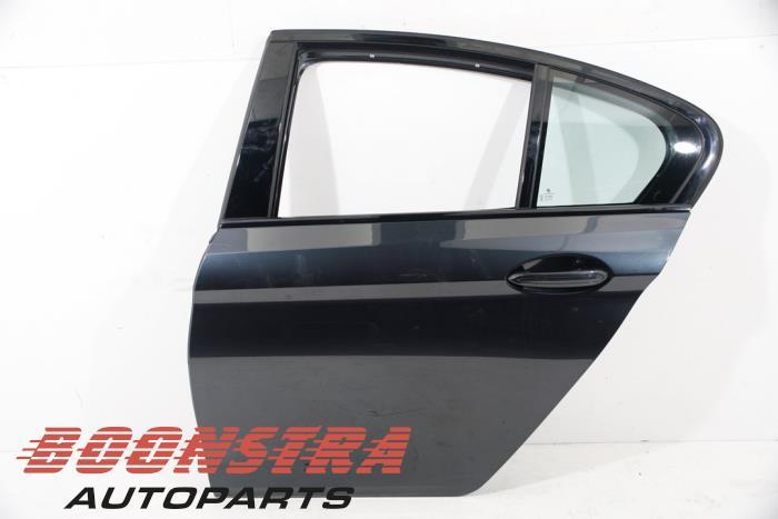 Portier 4Deurs links-achter van een BMW M5 (B41), Gebruikt, -, Deur, -