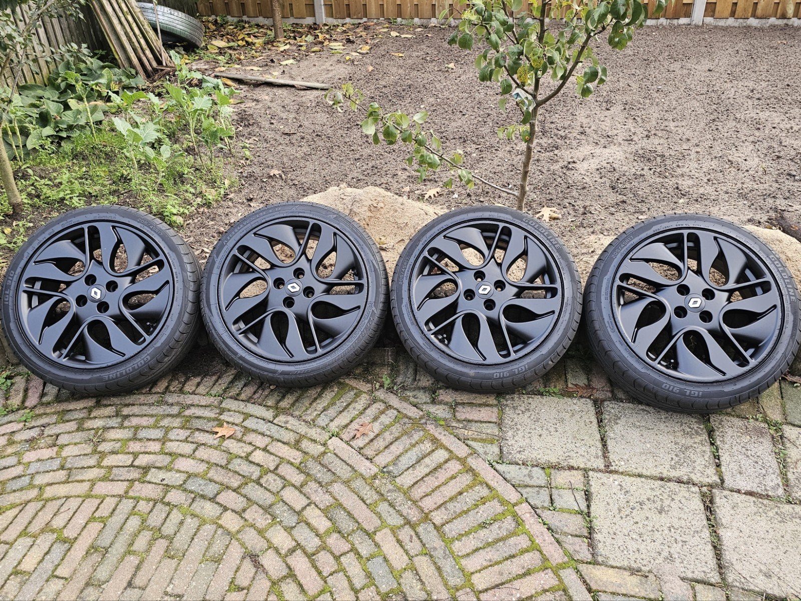 ✅️ 4x100 originele Renault velgen met zomerbanden 17 inch, Auto-onderdelen, Ophalen, Gebruikt, Banden en Velgen, 17 inch