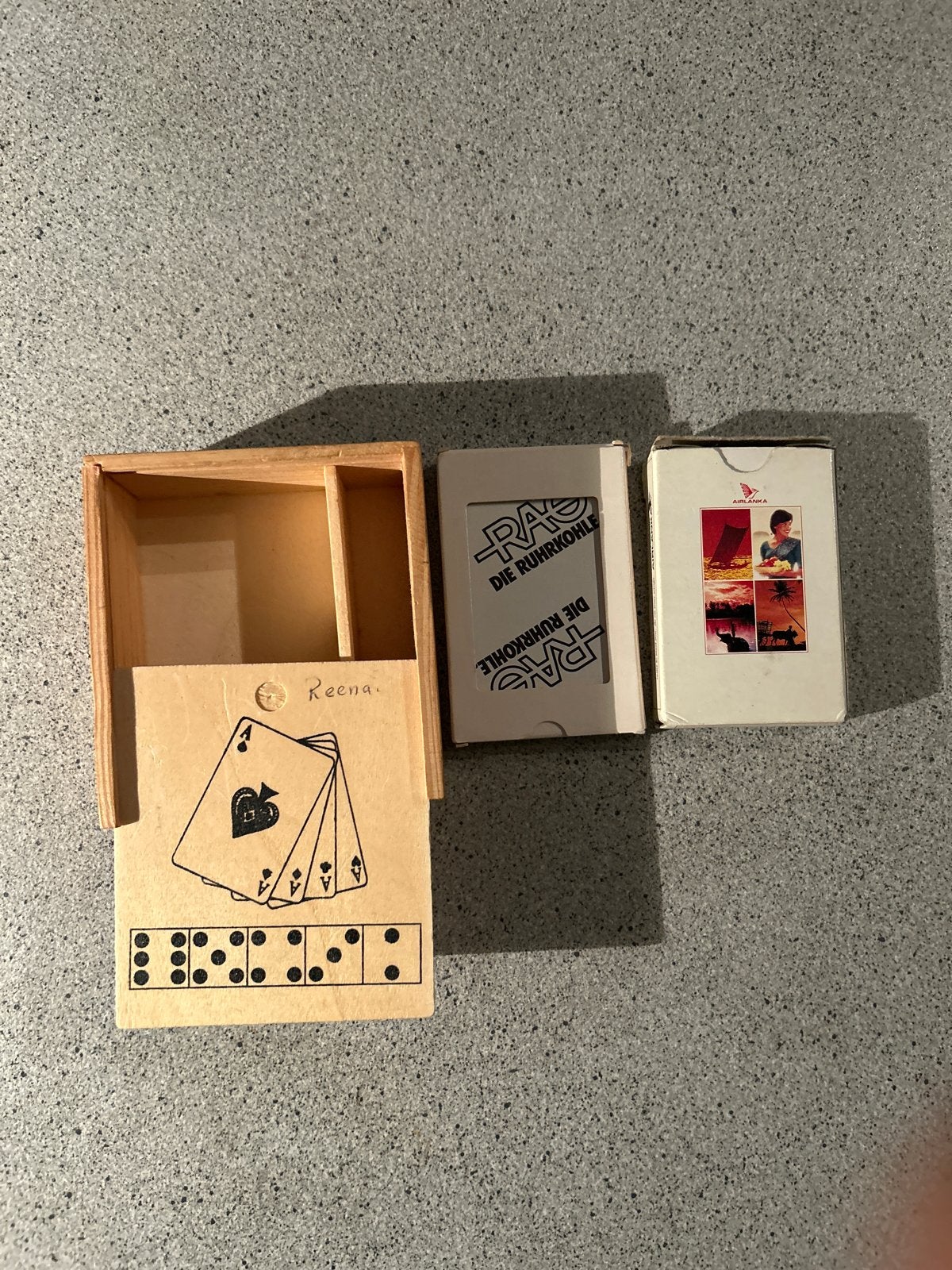 Vintage Kaarten,  in Houten Kistje, Een of twee spelers, Ophalen of Verzenden, Gebruikt