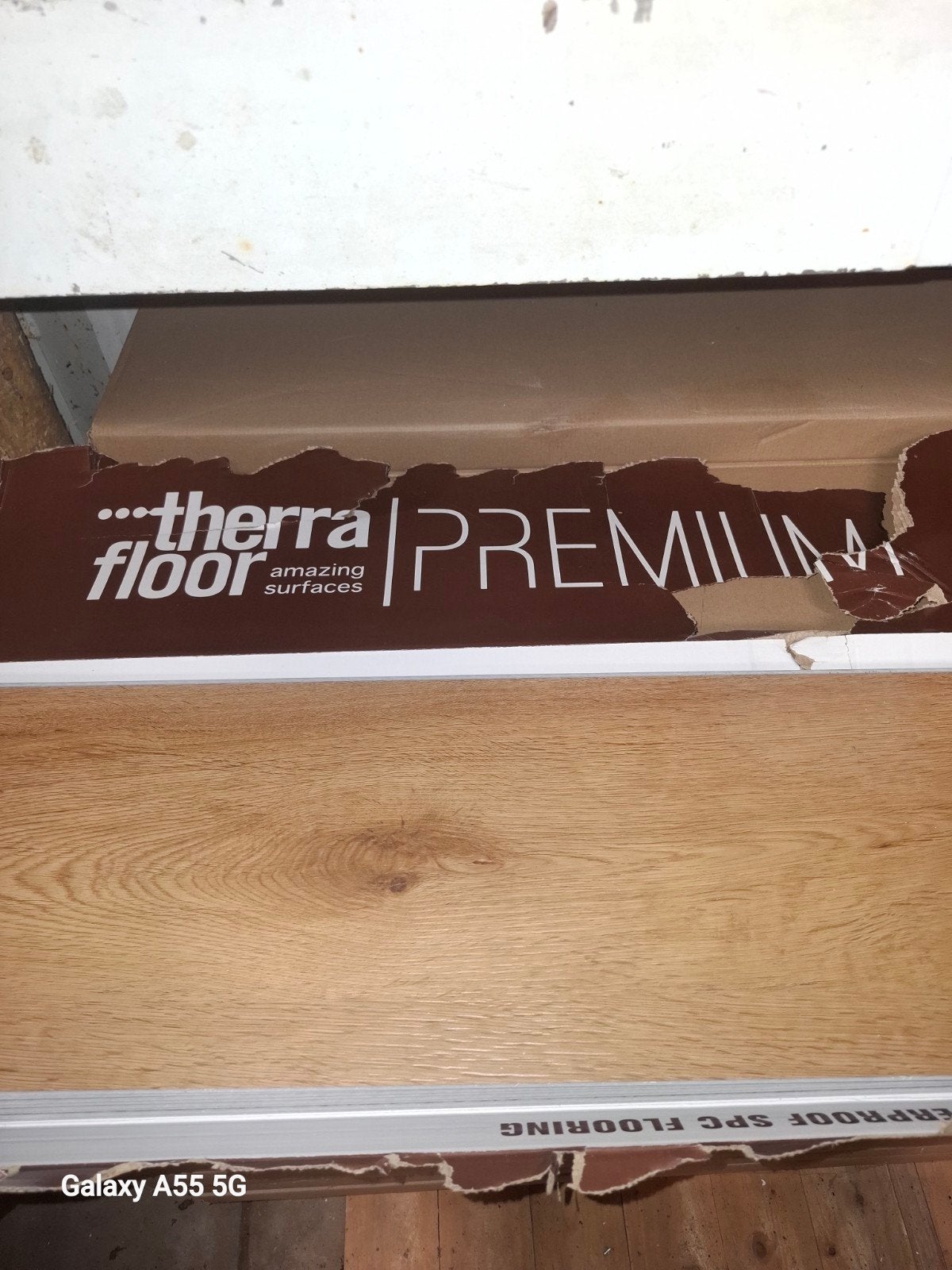 Therra Floor Premium Laminaat - Nieuw in doos, Ophalen, Kunststof, 50 tot 150 cm, Nieuw