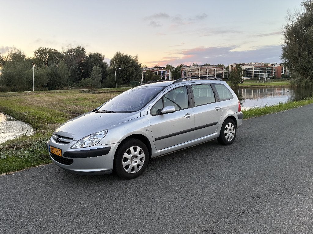 Peugeot 307 SW 109PK, Voorwielaandrijving, Stof, Zwart, Electronic Stability Program (ESP)
