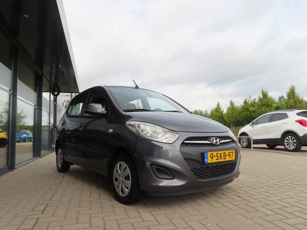 Foto 3 van Hyundai I10 1.0 i-Drive Cool Airco Elektrisch Pakket 2013