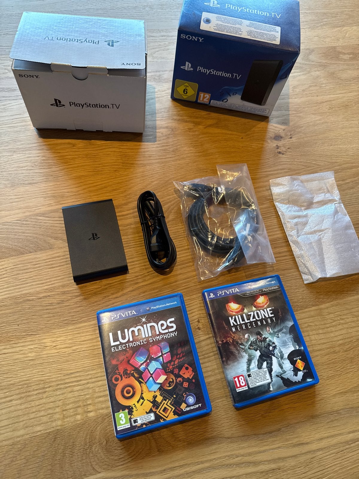Sony PlayStation TV met 2 games - Zo goed als nieuw, Ophalen of Verzenden, Sony, Zo goed als nieuw