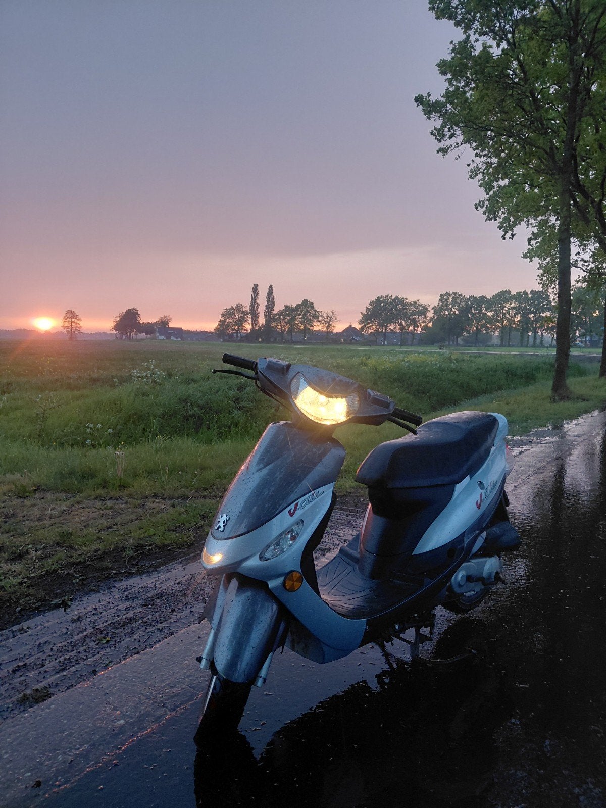 Peugeot V-Clic Scooter - Betrouwbaar en Zuinig, Fietsen en Brommers, Ophalen, Gebruikt, Overige modellen, Maximaal 45 km/u