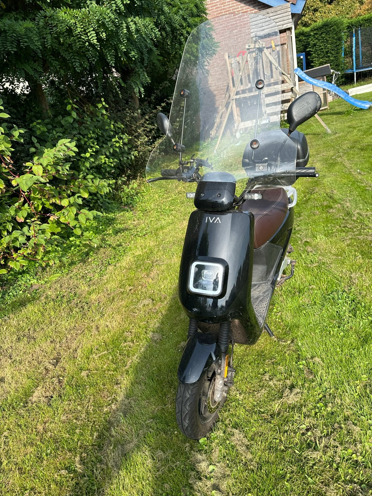 IVA E-GO EKECTRISCHE Scooter Zwart  en topkoffer 795, Ophalen, Gebruikt, Elektrisch
