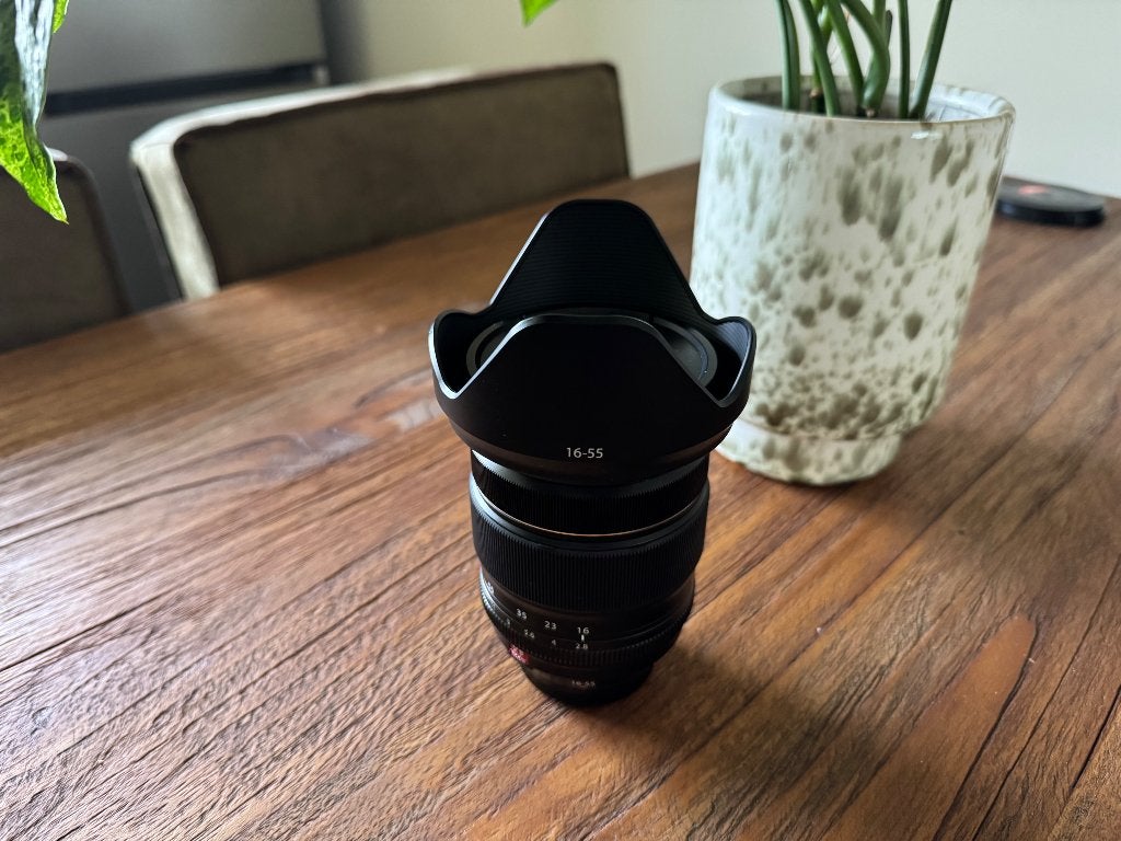 Fujifilm XF 16-55mm F/2.8 R LM WR, Audio, Tv en Foto, Ophalen, Zo goed als nieuw, Standaardlens, Zoom