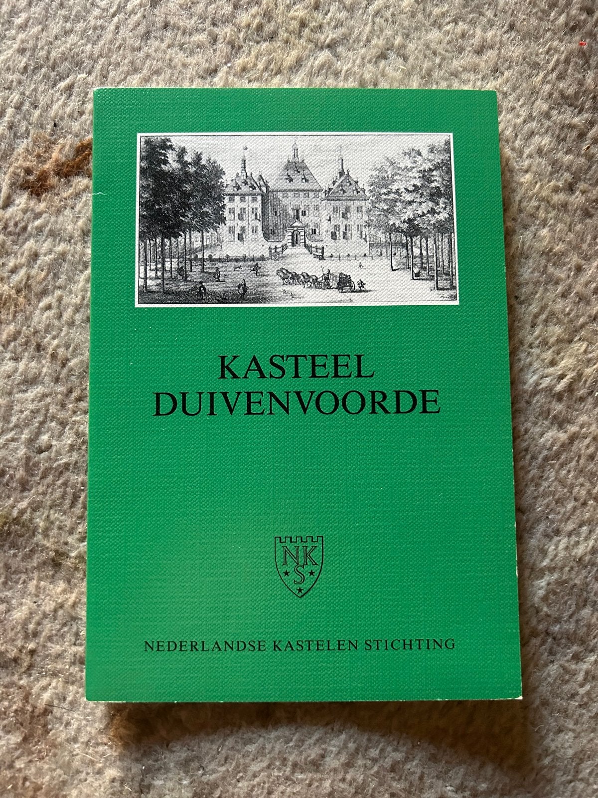Kasteel Duivenvoorde - Nederlandse Kastelen Stichting, Boeken, Ophalen of Verzenden, 20e eeuw of later, Gelezen