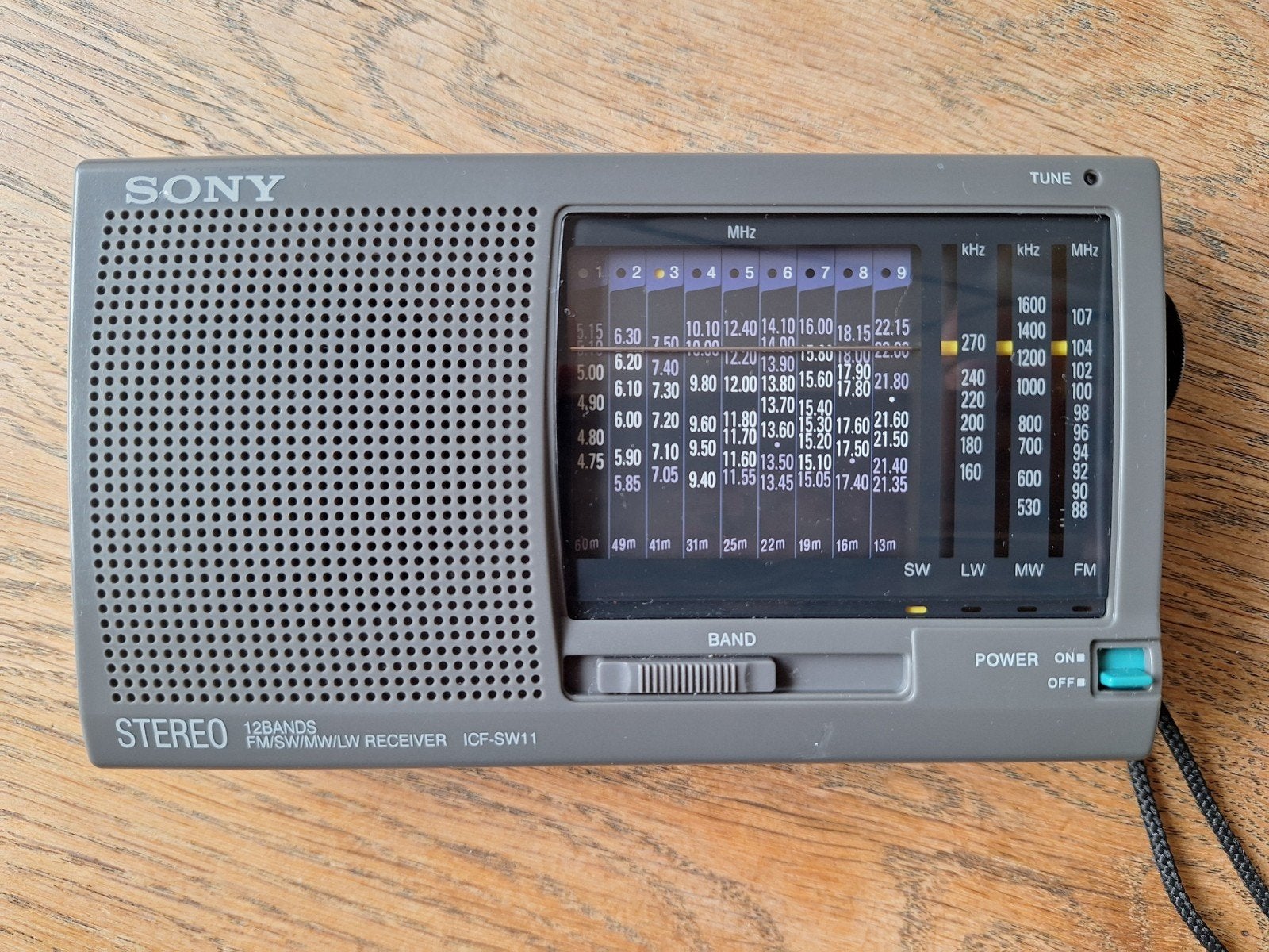 Sony Wereldradio ICF SW11 - Als nieuw, verzamelitem, Ophalen of Verzenden, Zo goed als nieuw, Wereldontvanger