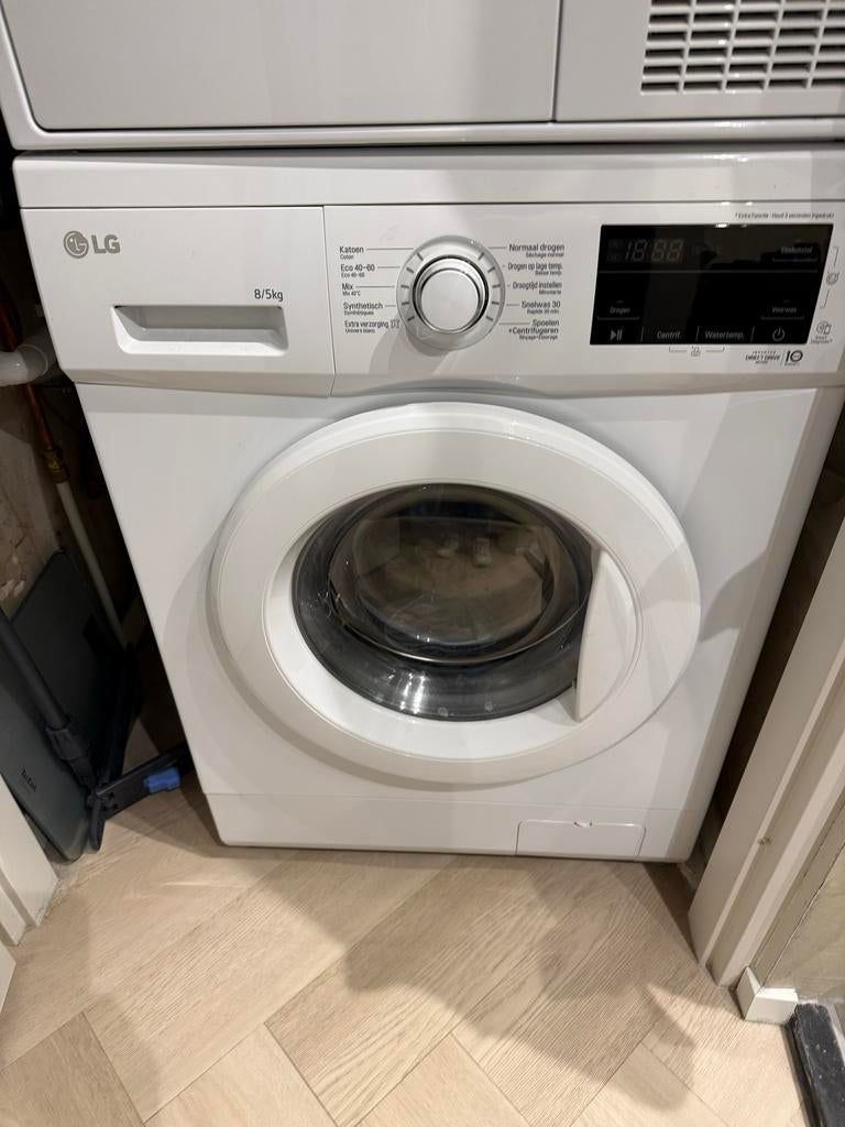 LG Wasmachine en Droger in 1 - 8/5kg Capaciteit, Witgoed en Apparatuur, Was-droogcombinaties, 8 tot 10 kg, Ophalen, Gebruikt, 85 tot 90 cm