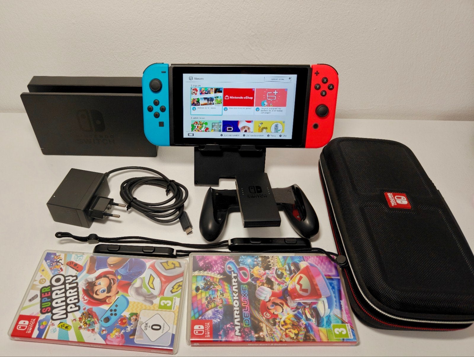 Nintendo Switch, Spelcomputers en Games, Gebruikt, Ophalen of Verzenden, Nvt, Nvt