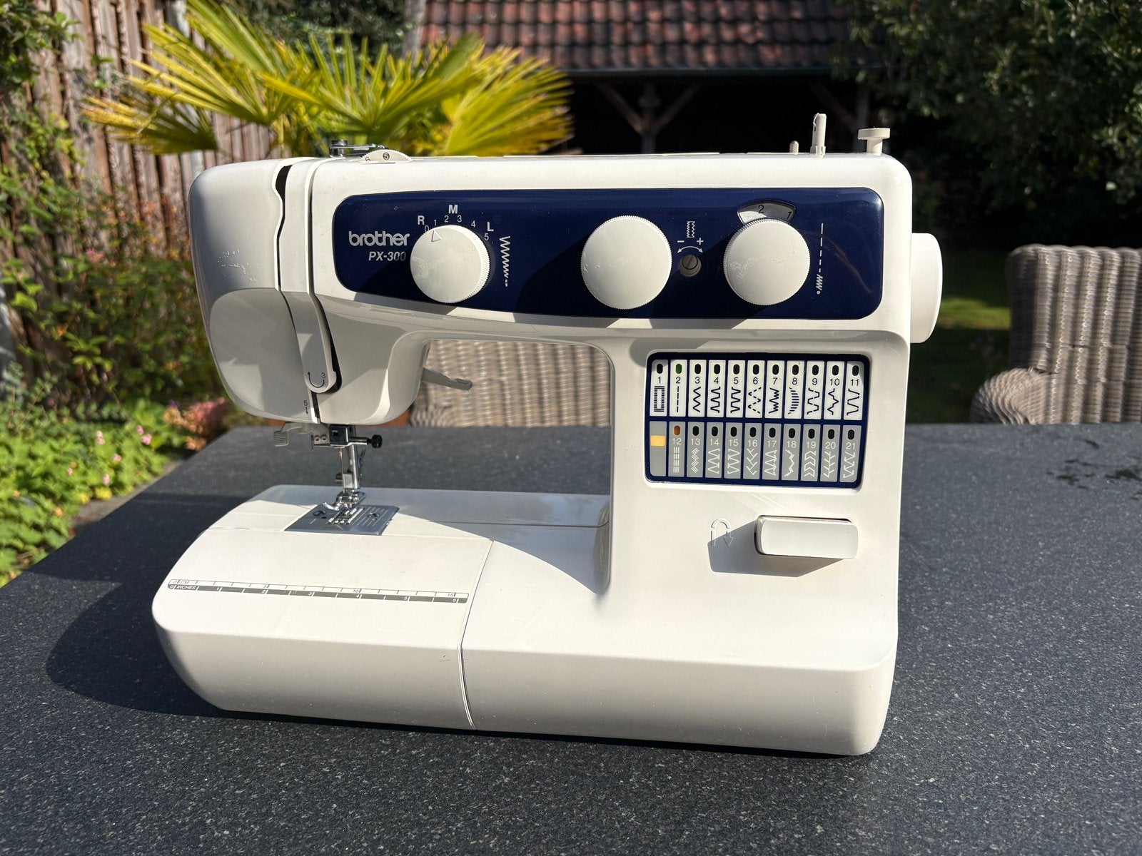 Brother PX-300 Naaimachine in prima staat, Hobby en Vrije tijd, Ophalen, Gebruikt, Naaimachine, Brother
