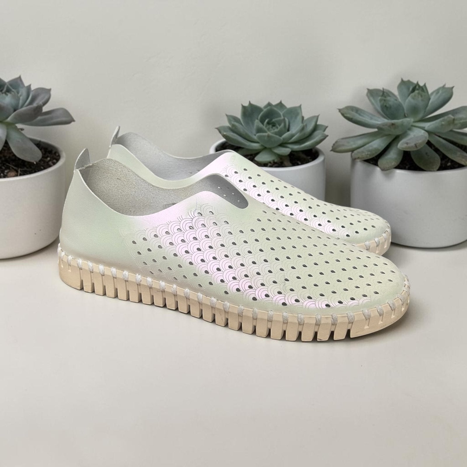 Ilse Jacobsen Schoenen Maat 40 Wit Glimmend Tulip Instappers, Kleding | Dames, Schoenen, Verzenden, Ij, Gedragen, Wit