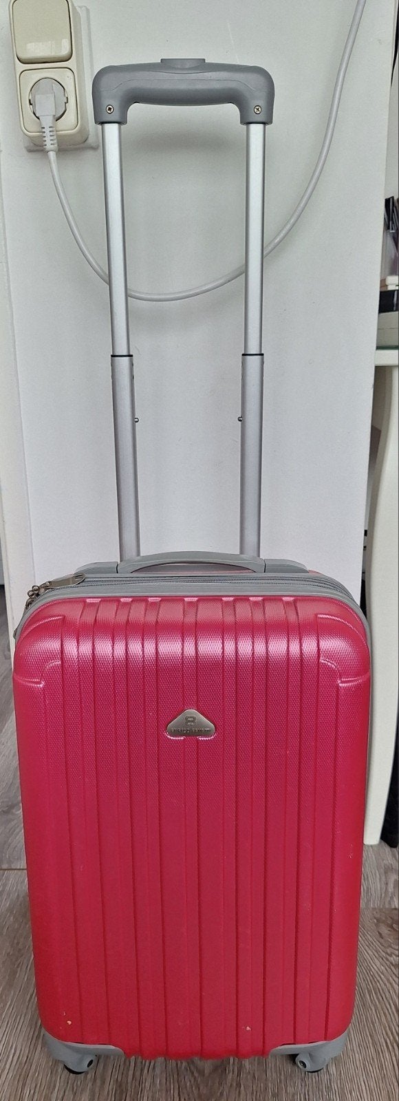 rolkoffers 1 + 1 gratis, Ophalen, Wieltjes, 50 tot 60 cm, Hard kunststof