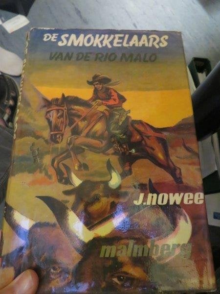 Arendsoog  2 boeken J.Nowee en P.Nowee Herman Kresse Illustr, Verzenden, Gelezen