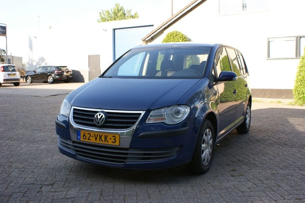 Volkswagen Touran 1.9 TDI - Automaat - MARGE - APK, Auto's, Voorwielaandrijving, Gebruikt, Volkswagen, Origineel Nederlands