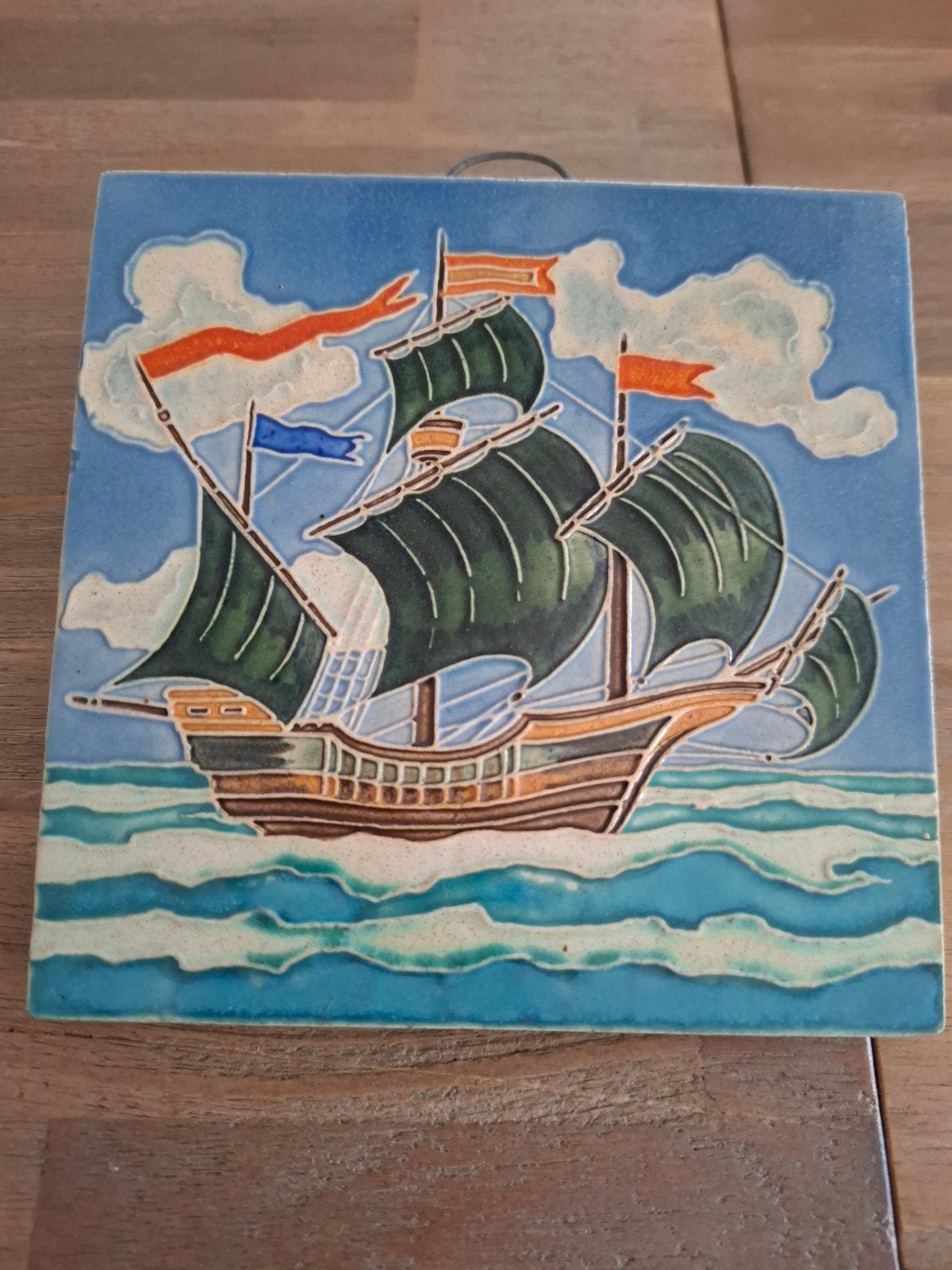 Twee vintage tegels van Westraven Utrecht met schepen, Antiek en Kunst, Antiek | Wandborden en Tegels, Ophalen of Verzenden
