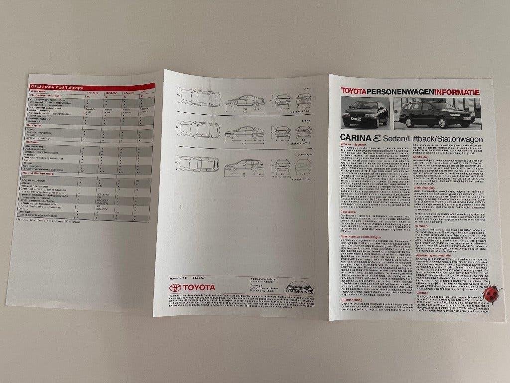 Toyota Carina info, Ophalen of Verzenden, Zo goed als nieuw, Toyota