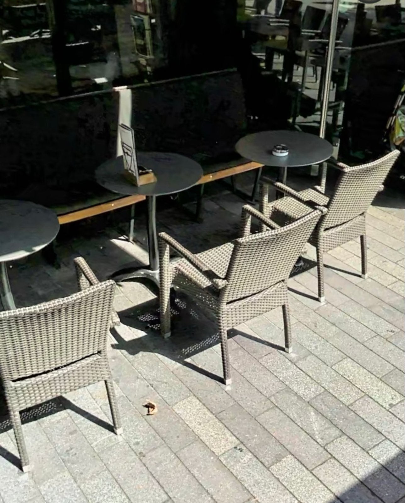 Terrasstoelen en tafels - Ideaal voor horeca, Ophalen, Kunststof, Gebruikt, Zwart