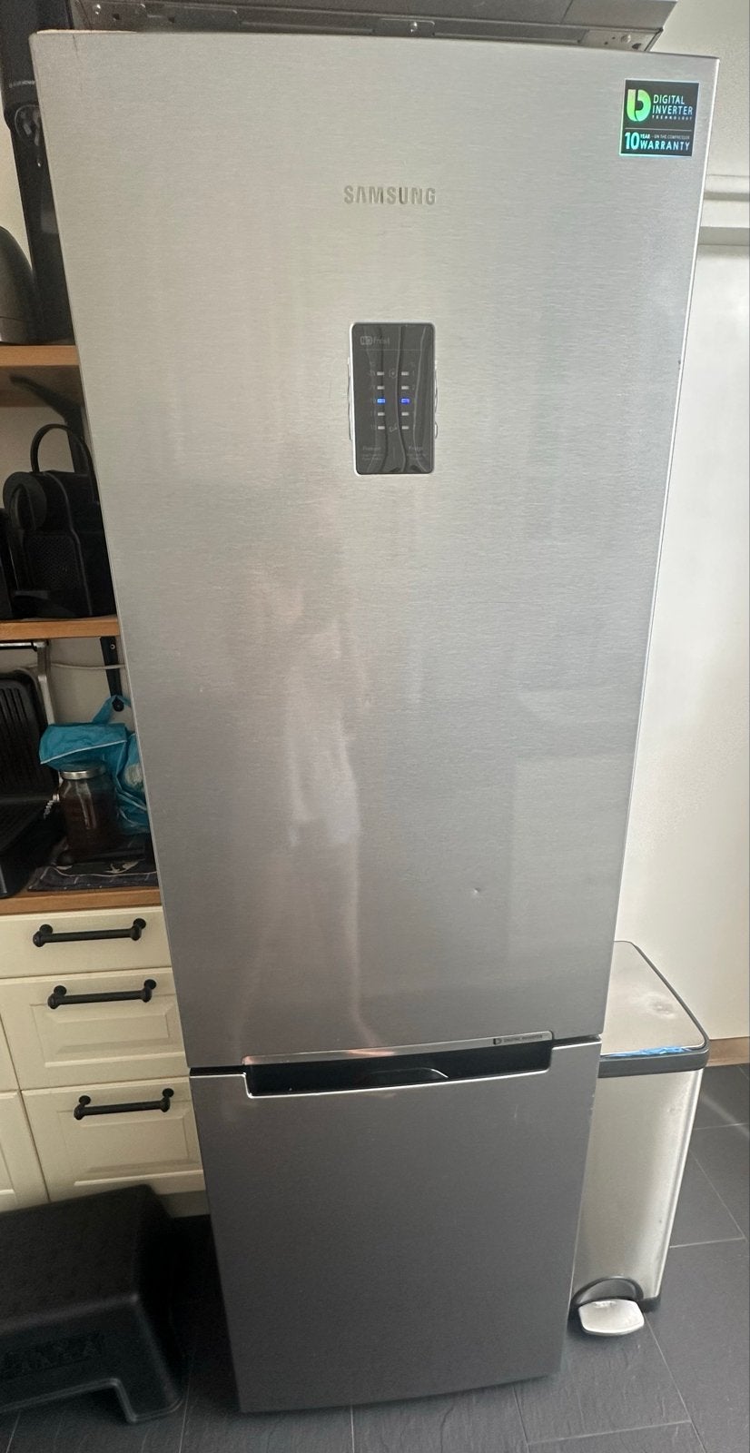 Samsung RB31FERNDSA Koel-vriescombinatie NoFrost, Witgoed en Apparatuur, Ophalen, Gebruikt, 200 liter of meer, Met aparte vriezer