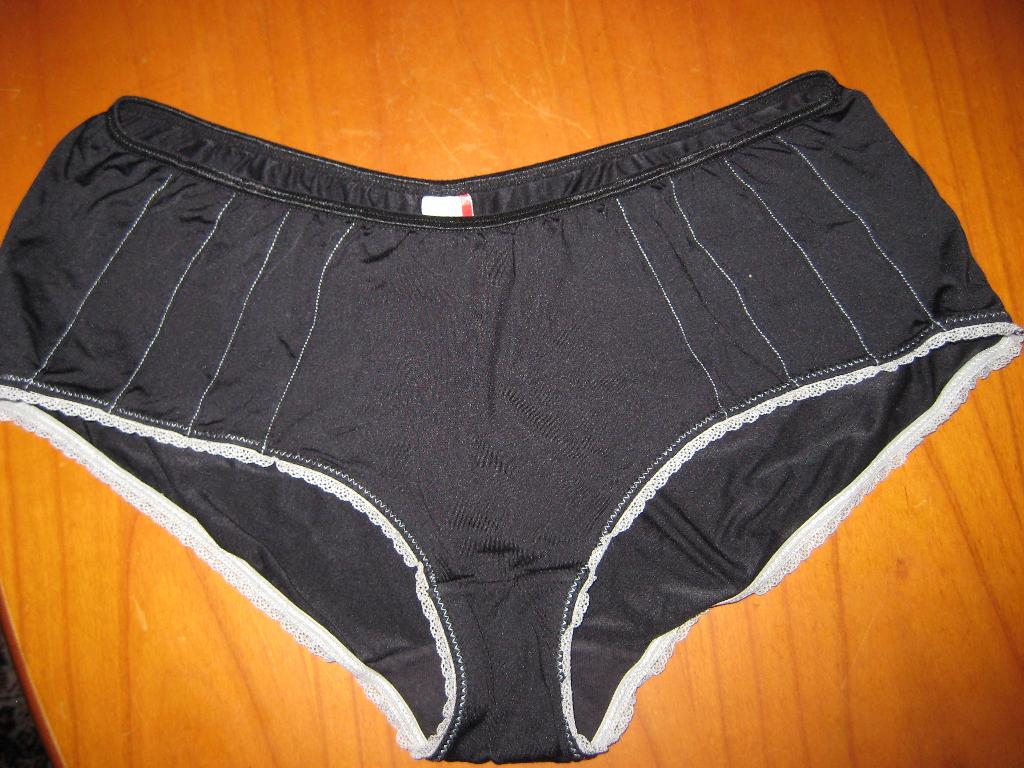 Zwarte slip, 40/42, Gina Benotti, Ophalen of Verzenden, Zwart, Slip