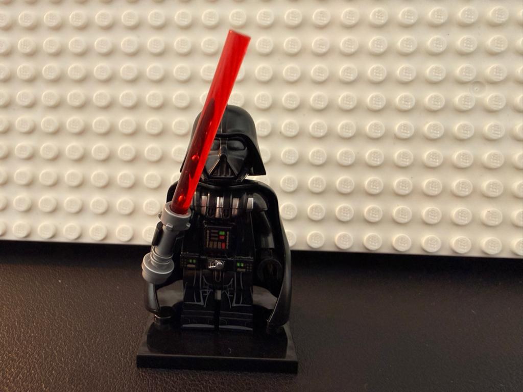 Star Wars: Darth Vader Minifig met volledig body armor, Star Wars, Lego, Ophalen of Verzenden, Zo goed als nieuw