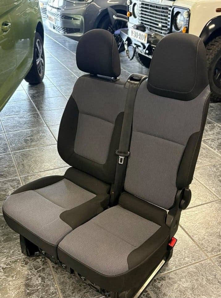 Bijrijdersbank Opel Vivaro C / Renault Trafic III, Ophalen, Gebruikt, Opel