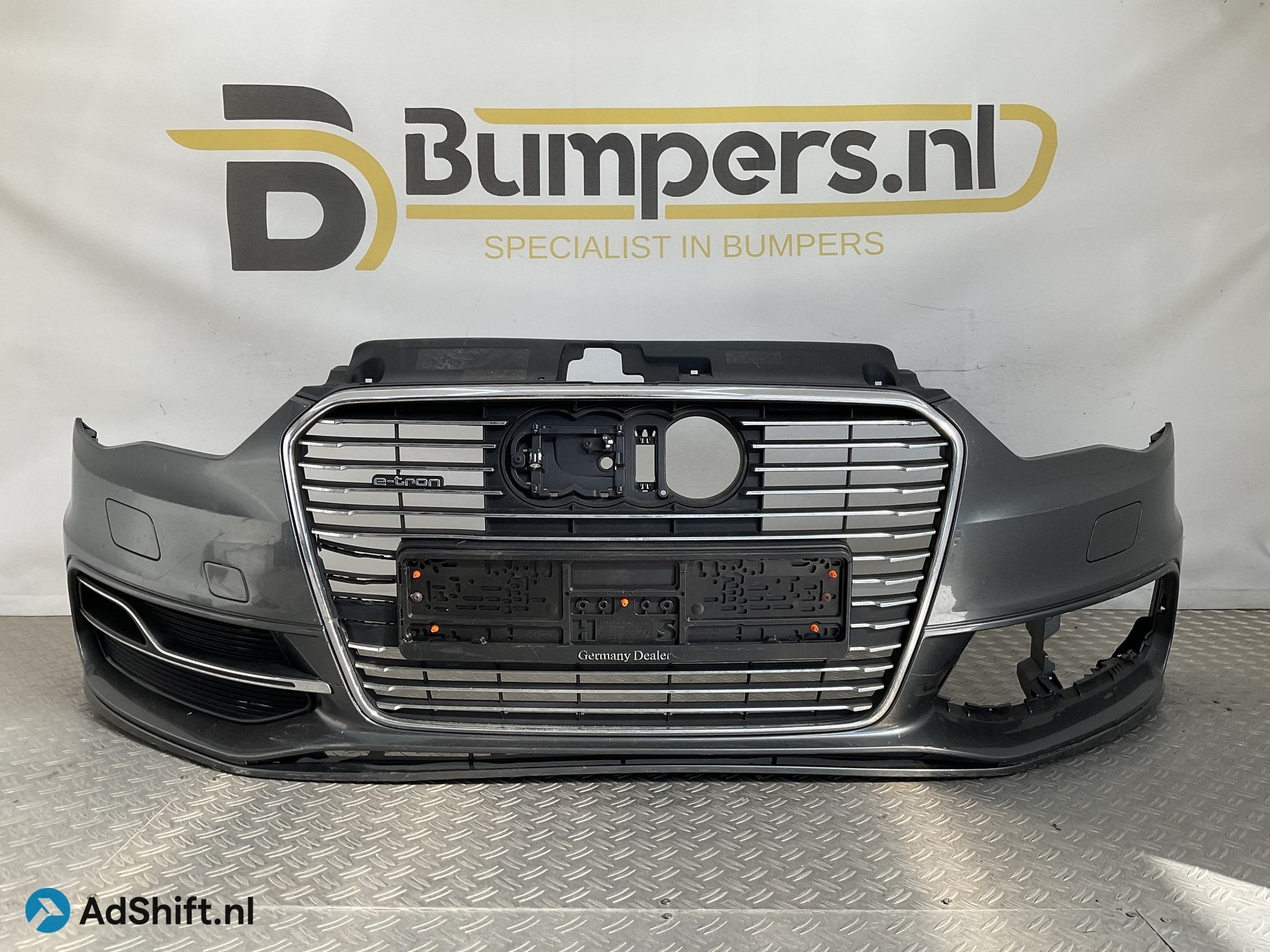 Bumper Audi A3 8V E-tron Etron SLine S-Line 2012-2016 8V3807, Bumper