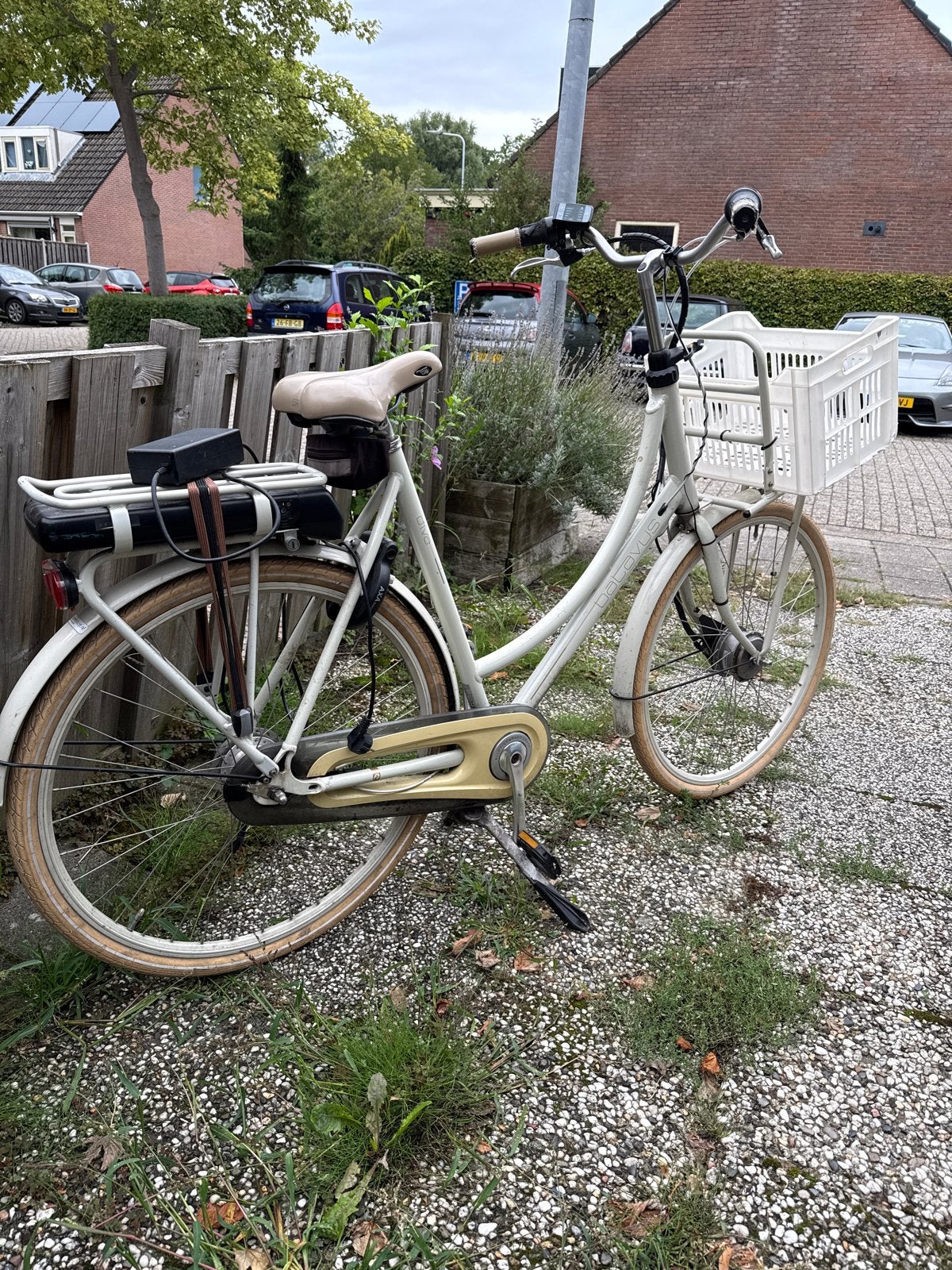 Batavus Diva E-bike met mand, 2 sleutels en oplader, Fietsen en Brommers, 51 tot 55 cm, Ophalen, Gebruikt, Batavus