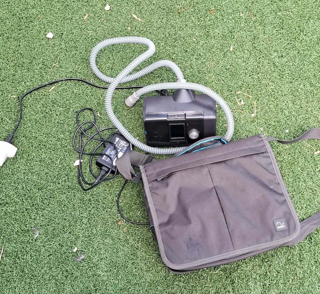 CPAP Resmed Airsense 10 met tas en bevochtiger, Diversen, Verpleegmiddelen, Ophalen